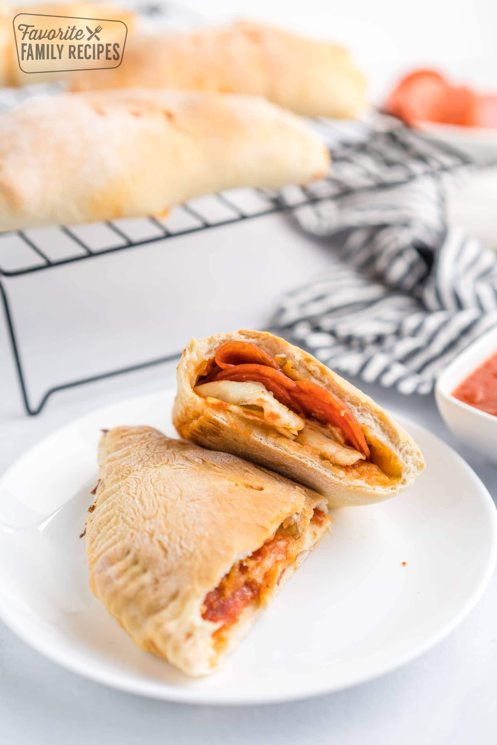 Make Easy Calzones: The Ultimate Guide to Pizza Night Fun